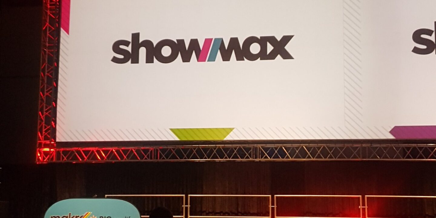 stream showmax